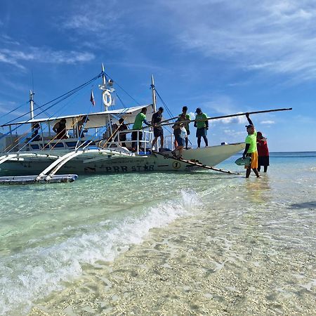 Island Front - Bangcogon Resort And Restaurant Oslob Exterior foto